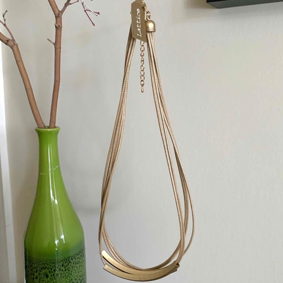 Matte gold necklace - from Japan - Picture 2 of 4